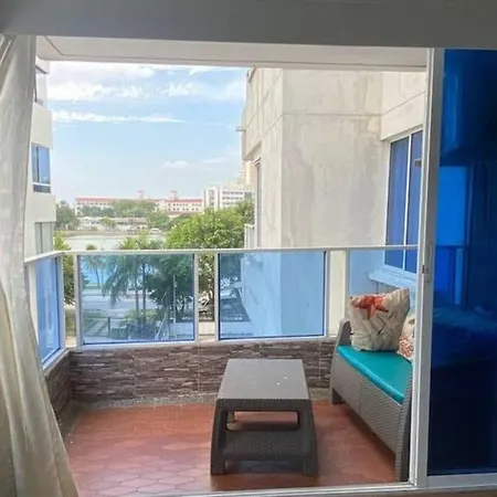 Acogedor Apartamento En Zona Exclusiva De De Indias *